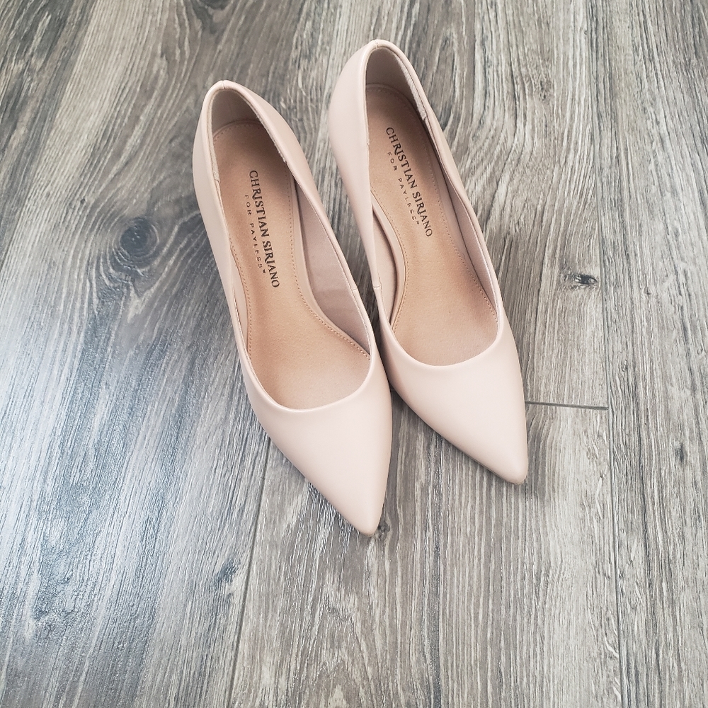 Nude Pumps - Picture 6 of 6